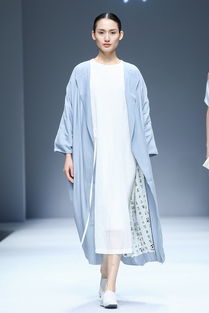 “向生”而生 闲着19秋冬系列在中国国际时装周诠释东方美学的生命律动